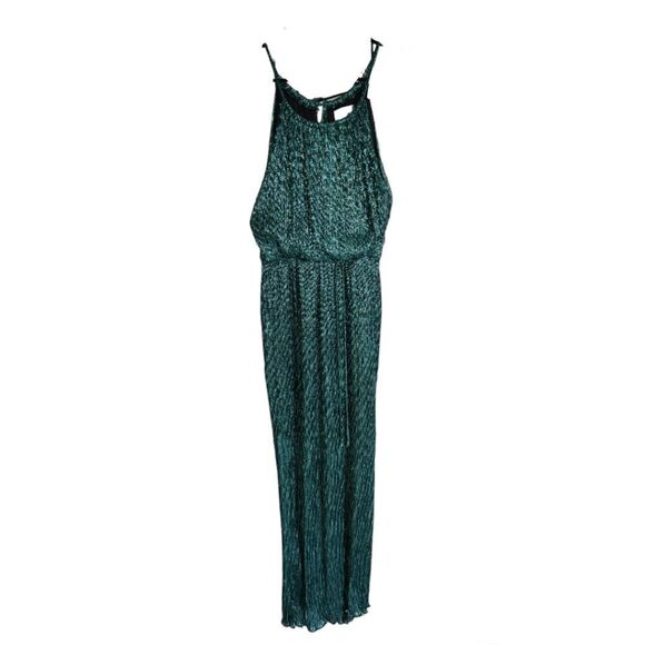 Sweet Storm Dress - Picture 1 of 3